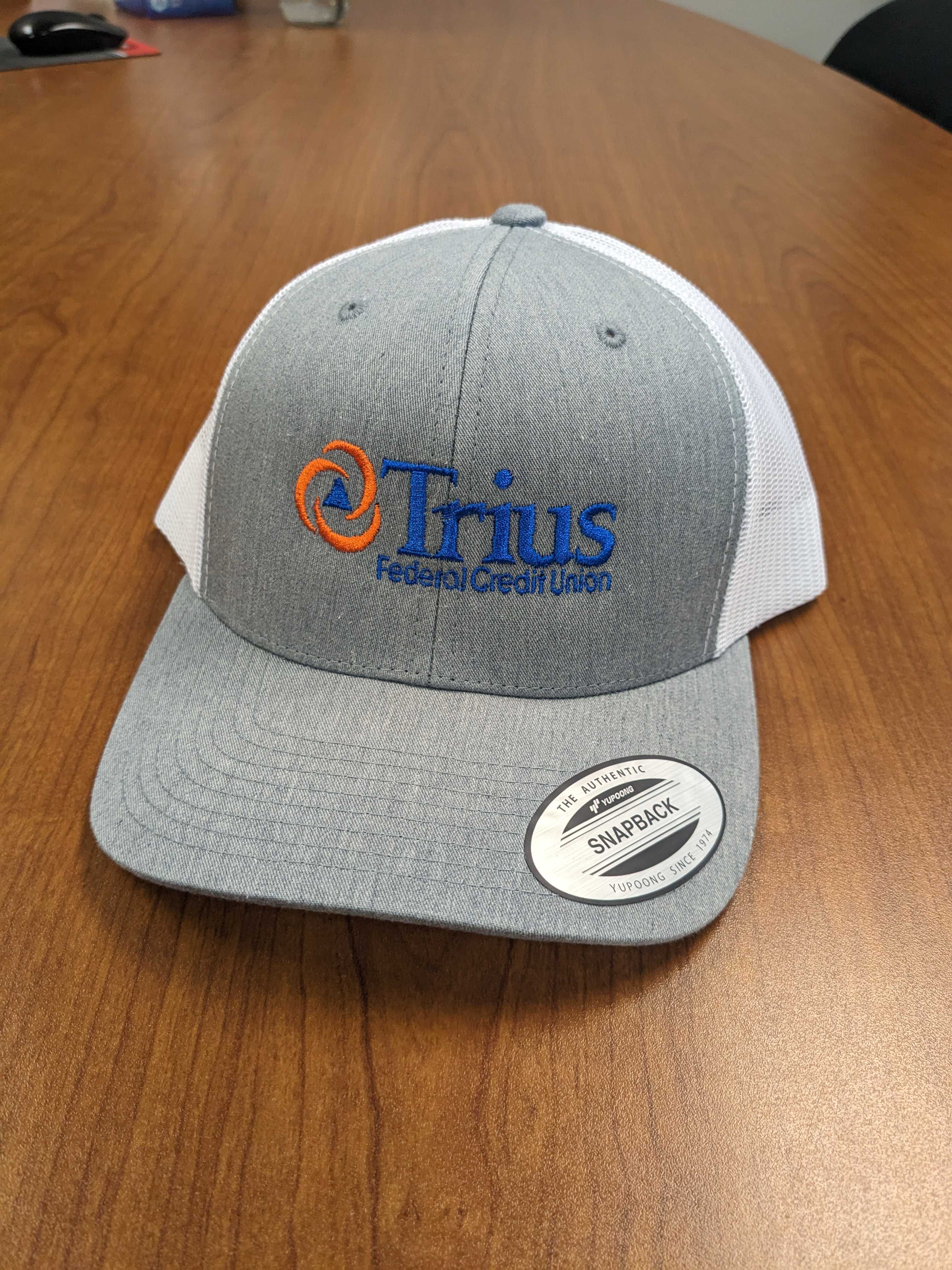 Trius hat